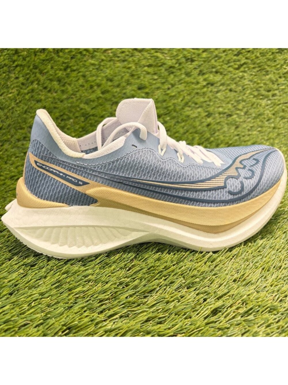 Saucony Endorphin Pro 5 Womens Size 7.5 Blue Athletic Running Shoes Sneakers